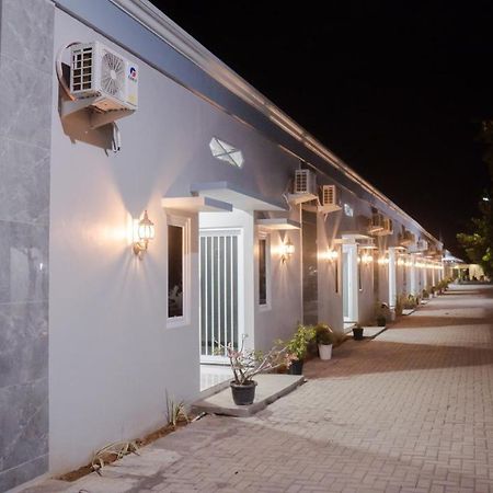 Sitiinggil Guest House Syariah Tegal  Esterno foto