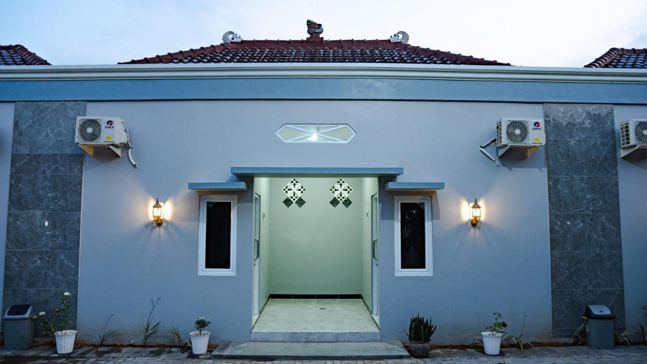 Sitiinggil Guest House Syariah Tegal  Esterno foto
